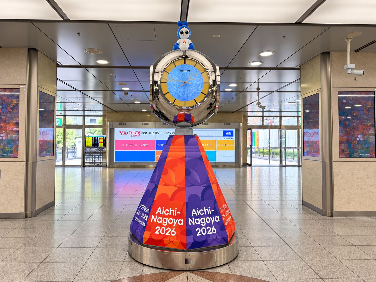 The Silver Clock, a well-known meeting point on the Taiko-dori side of Nagoya Station, near the Shinkansen gates.